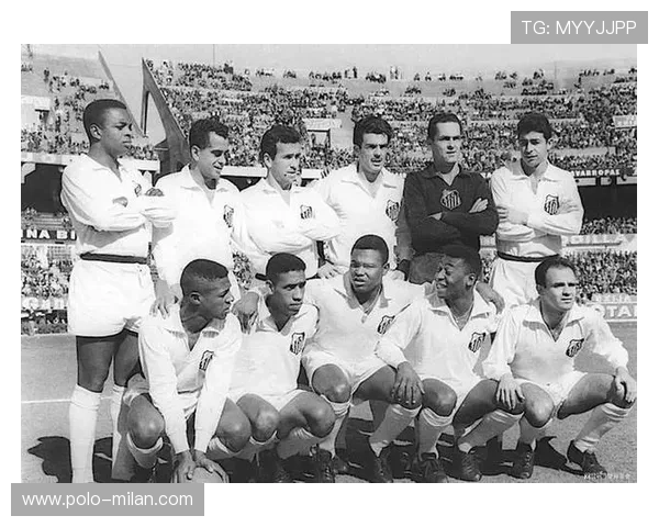 足球纪念日里那些铭刻历史的传奇球星与难忘瞬间